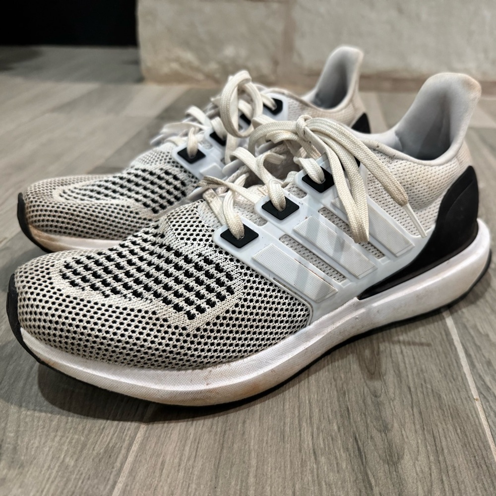Adidas UBounce DNA